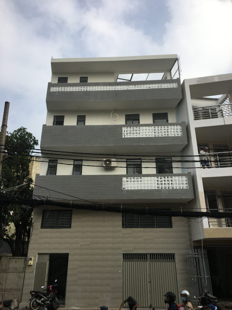 Nhà mặt tiền đường Bùi Đình Túy